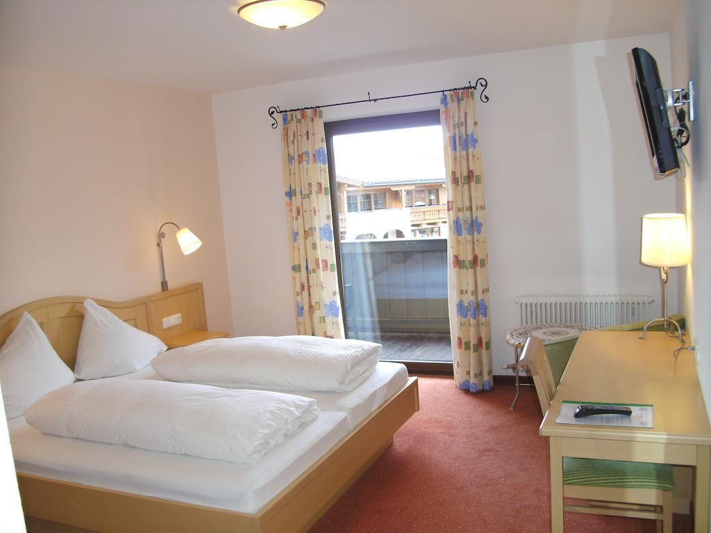 Hotel Hirzingerhof Westendorf Pokój zdjęcie